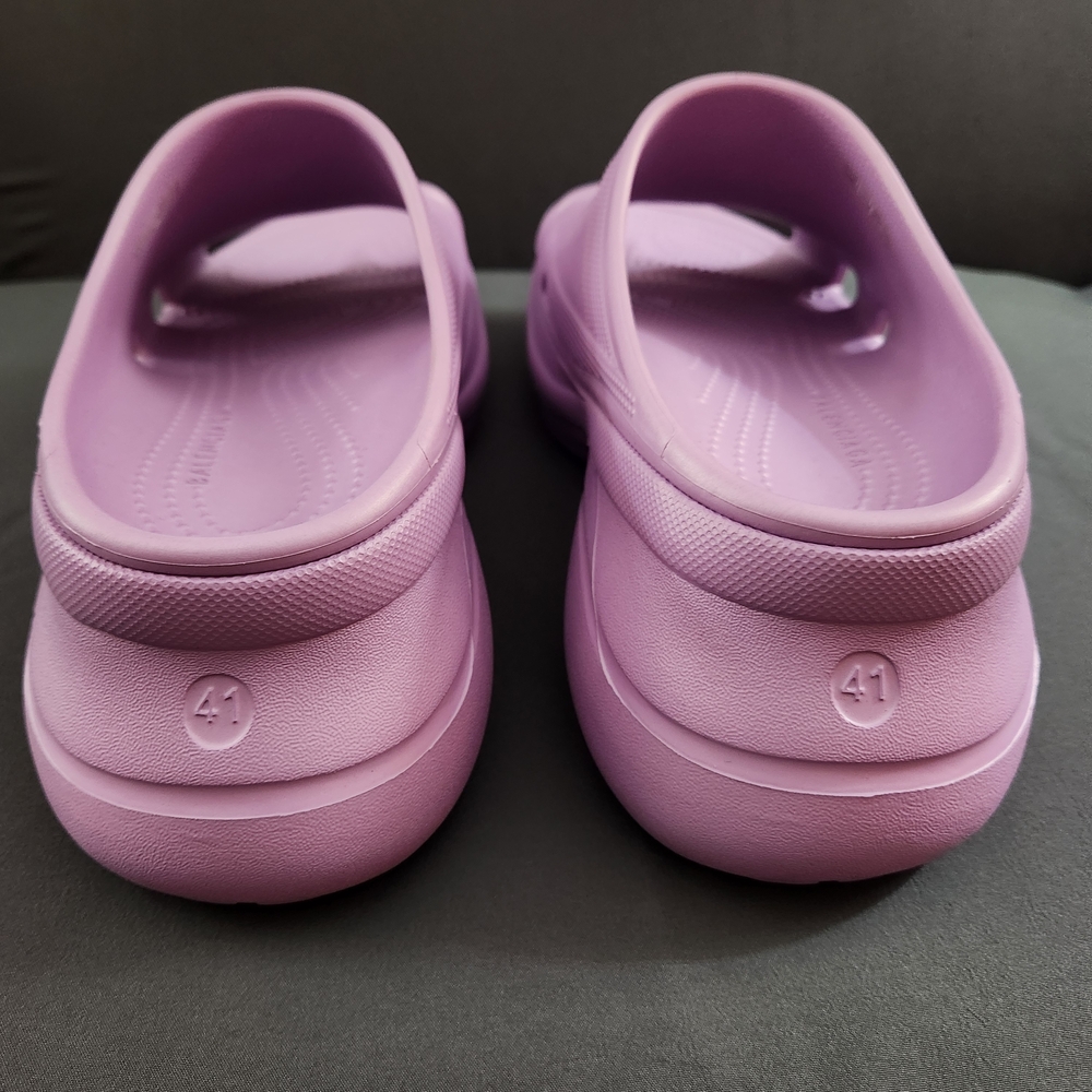 Balenciaga Pool Crocs Slide Sandals In Lilac - Picture 4 of 16